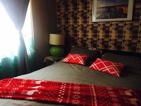 Bawlyn Room - Kalgoorlie Accommodation 2