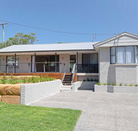 Bay Dream Believer' 16 Verona Road - pet friendly Boat Parking  WIFI - Kalgoorlie Accommodation