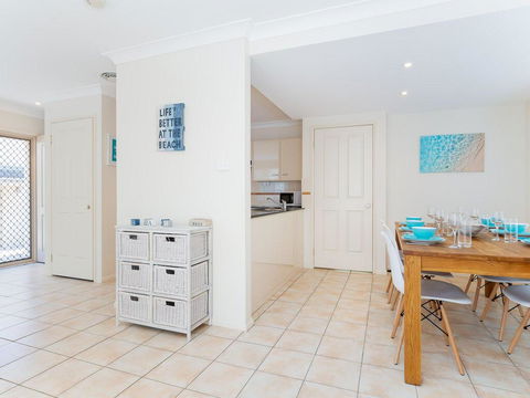 Bay Haven', 4/3 Thurlow Avenue - Pet Friendly, Close To Town, & Air Con - Kalgoorlie Accommodation 1