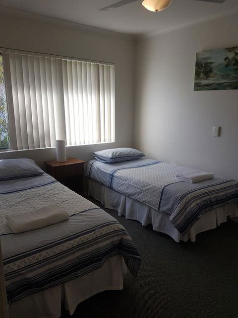 Bayshores Holiday Apartments - Kalgoorlie Accommodation 1