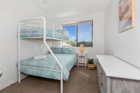 BEACH BLISS LUXURIOUS APARTMENT With POOL - Kalgoorlie Accommodation 2