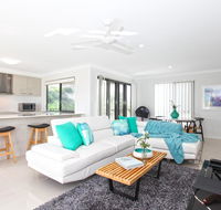 Beach Breeze Holiday House - Kalgoorlie Accommodation