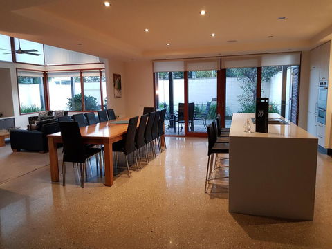 Beach Haven - Kalgoorlie Accommodation 3