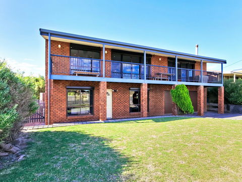 Beach House At Moana - Kalgoorlie Accommodation 1