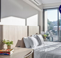 BEACH LOCATION STUDIO // CLOVELLY 3 - Kalgoorlie Accommodation