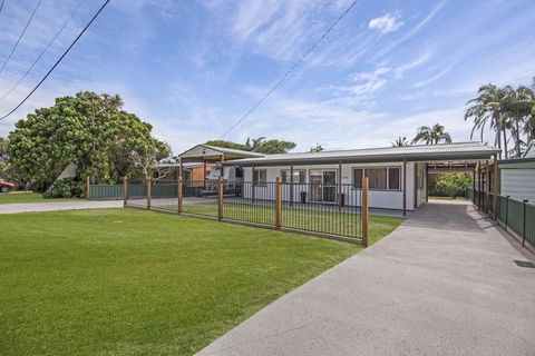 Beach Shack On Towners - Kalgoorlie Accommodation 0