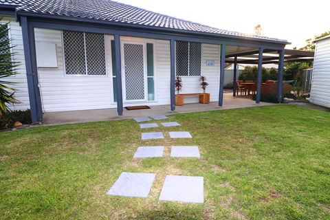 Beach Side Cottage At Blacksmiths - Kalgoorlie Accommodation 1