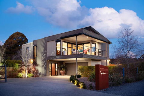 Retreat Lake Daylesford - Free Wifi - Kalgoorlie Accommodation 0