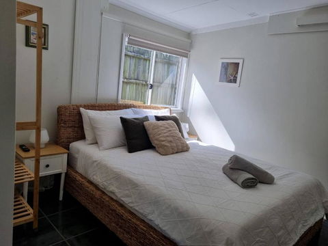 Redcliffe Homestay - Kalgoorlie Accommodation 1