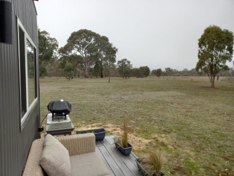 Redman View Luxury Lakeside Cabin - Kalgoorlie Accommodation 3