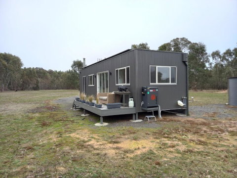 Redman View Luxury Lakeside Cabin - Kalgoorlie Accommodation 2