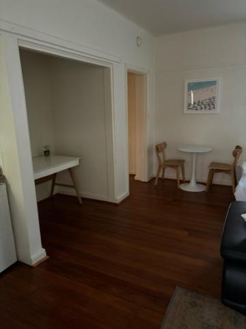 Regents Gate 53 - Kalgoorlie Accommodation 1