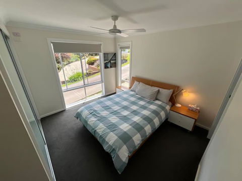 Relax And Reconnect At MaluaBay - Kalgoorlie Accommodation 2