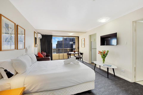 Renovated Stylish Studio - Kalgoorlie Accommodation 0