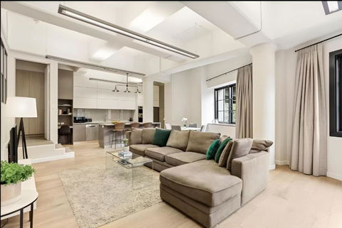 Renovated Warehouse Conversion In Heart Of Sydney - Kalgoorlie Accommodation 0