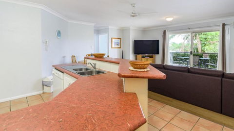 Resort Style Unit Across From The Water - Kalgoorlie Accommodation 2