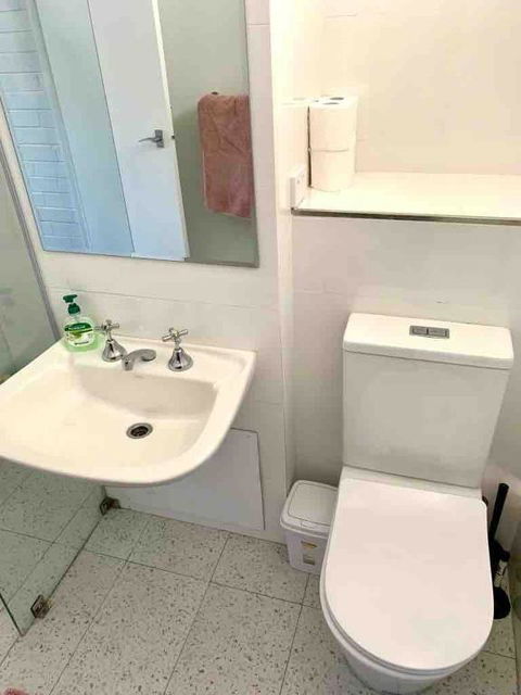 Right In Fremantle - Kalgoorlie Accommodation 1