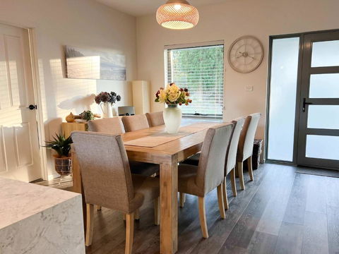 River Walk In Wynyard - Kalgoorlie Accommodation 1