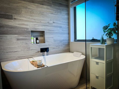 River Walk In Wynyard - Kalgoorlie Accommodation 2