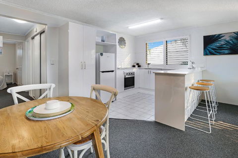 Riverside Location, Noosa Sound - Kalgoorlie Accommodation 3