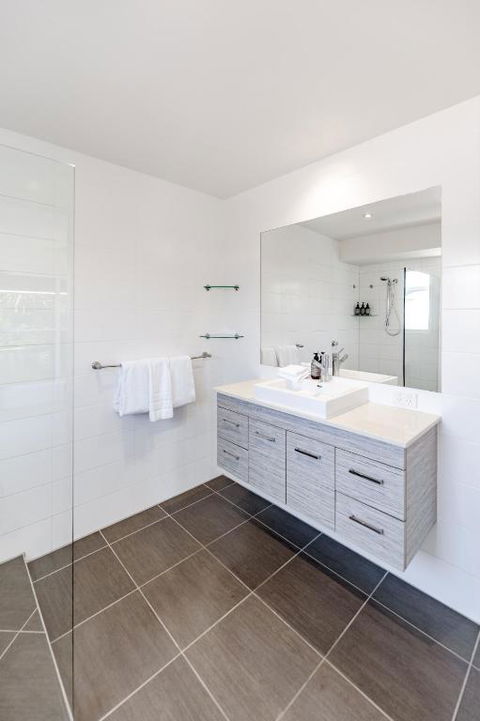 Riverside Noosa Sanctuary, Steps To Gympie Terrace - Kalgoorlie Accommodation 1