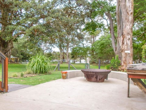 Riverside Retreat - Kalgoorlie Accommodation 2