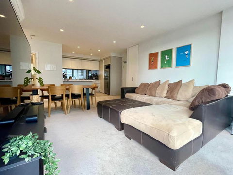 Riverside Retreat - Kalgoorlie Accommodation 1