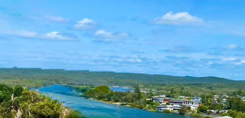 Riverview Holiday Villa - Kalgoorlie Accommodation 3
