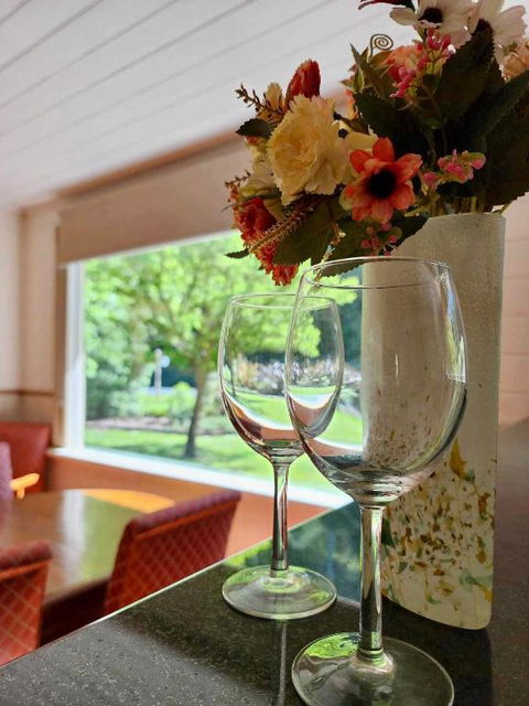 Riverwood Cottage, Accessible Accommodation - Kalgoorlie Accommodation 2