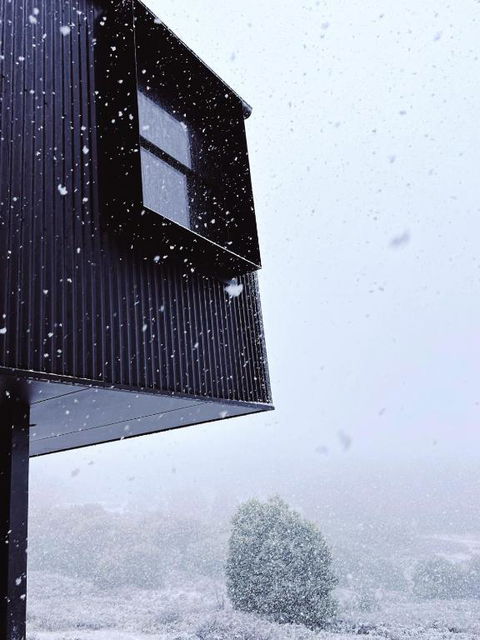 Roam Merrijig - Luxury Stay With Mountain Views - Foothills Of Mt Buller - Kalgoorlie Accommodation 3