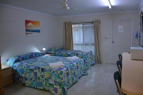 Rover Motel - Kalgoorlie Accommodation 3