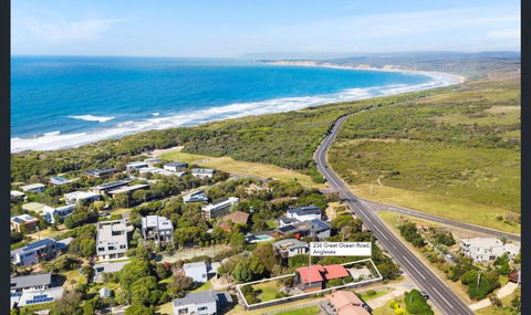 Roadknight Ocean Road View 236 - Kalgoorlie Accommodation 2