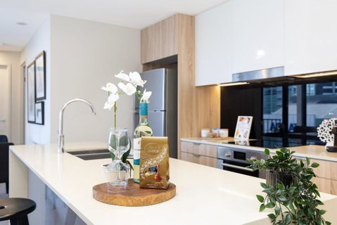 Rooftop Pool Stunning Apartment Queen Street - Kalgoorlie Accommodation 1
