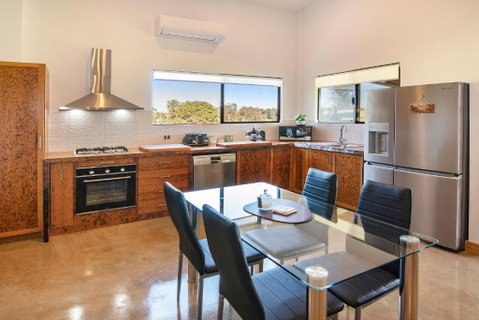 Rosa Glen Retreat - Margaret River - Kalgoorlie Accommodation 3