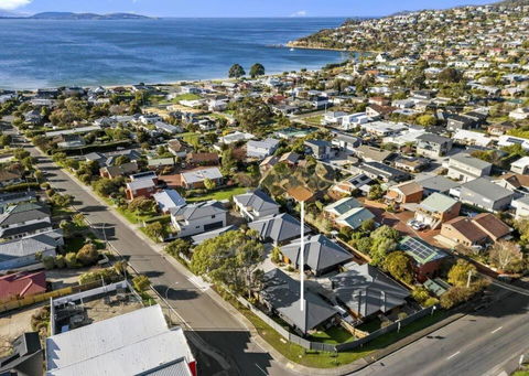 Rose Villa - Kalgoorlie Accommodation 2