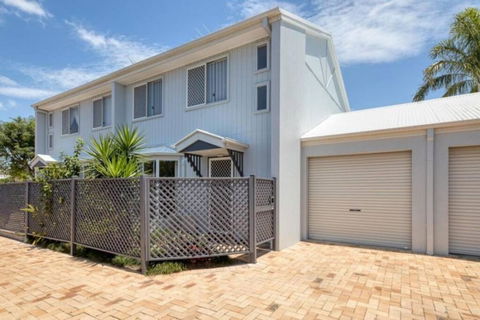 Rosella Rise! - Kalgoorlie Accommodation 0