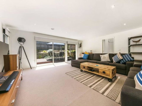 RYE/BLAIRGOWRIE FAMILY ENTERTAINER.. - Kalgoorlie Accommodation 3