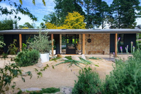SABLE MAE Luxury Rustic Ranch - Kalgoorlie Accommodation 1