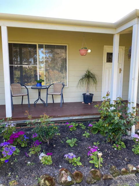 Sage House - Kalgoorlie Accommodation 1