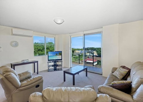 Sail Away - Kalgoorlie Accommodation 3