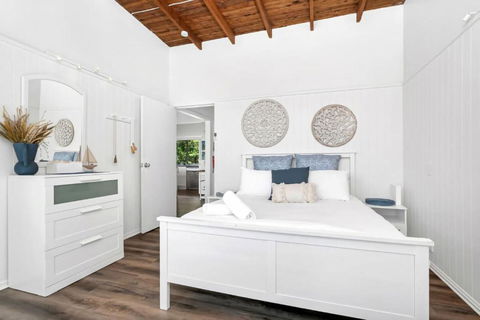 Sally Beach House With Ocean Views - Kalgoorlie Accommodation 2