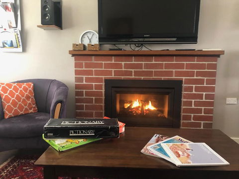 Salt 112 House - Kalgoorlie Accommodation 1