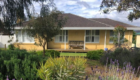 Salt 112 House - Kalgoorlie Accommodation 0