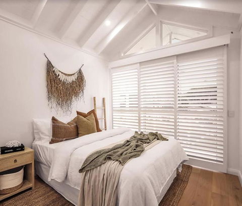 SALTY PALMS On HENLEY -THREE - Kalgoorlie Accommodation 0