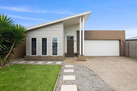 Salty Sage Beach House - Kalgoorlie Accommodation 3