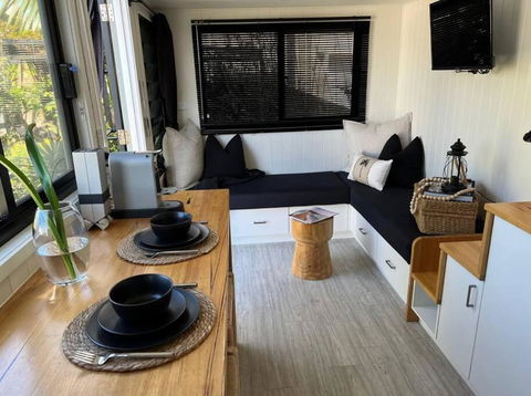 SALTY SOUL KIAMA - Tiny House By The Ocean - Kalgoorlie Accommodation 0