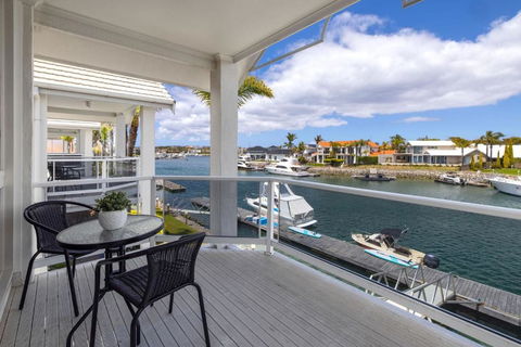 Salty Views - Kalgoorlie Accommodation 2