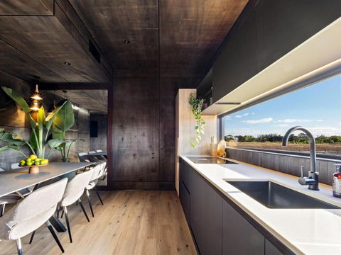 Samphire Chalet Tuart - Kalgoorlie Accommodation 2