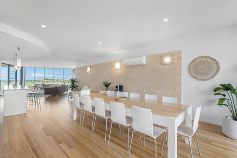 Samphire Middleton-Beach - BYO Linen - Wi-Fi-Luxury-Family - Kalgoorlie Accommodation 1