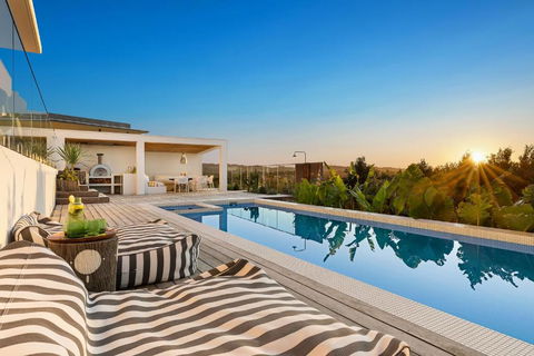 Sanctuary Spaces - Sundowner - Kalgoorlie Accommodation 1